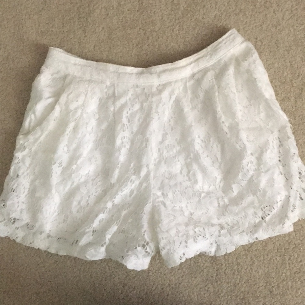 Short pants
